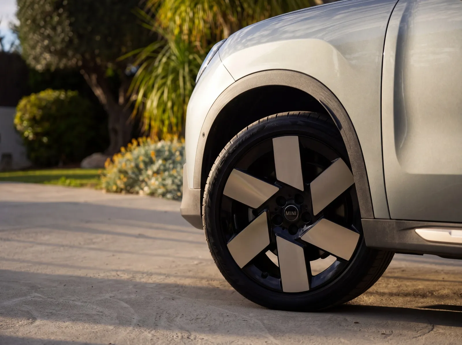 MINI Countryman S ALL4 2.0L (2024) — photo 4