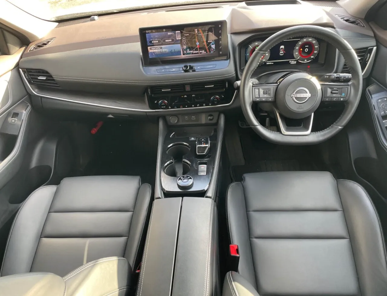 Nissan X-Trail Hybrid G e-4ORCE (2024) — photo 4